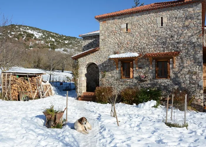 Country Stone House ,next To Villa Kalavryta