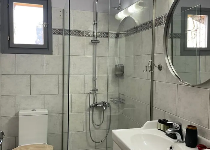 Country Stone House ,next To Калаврита